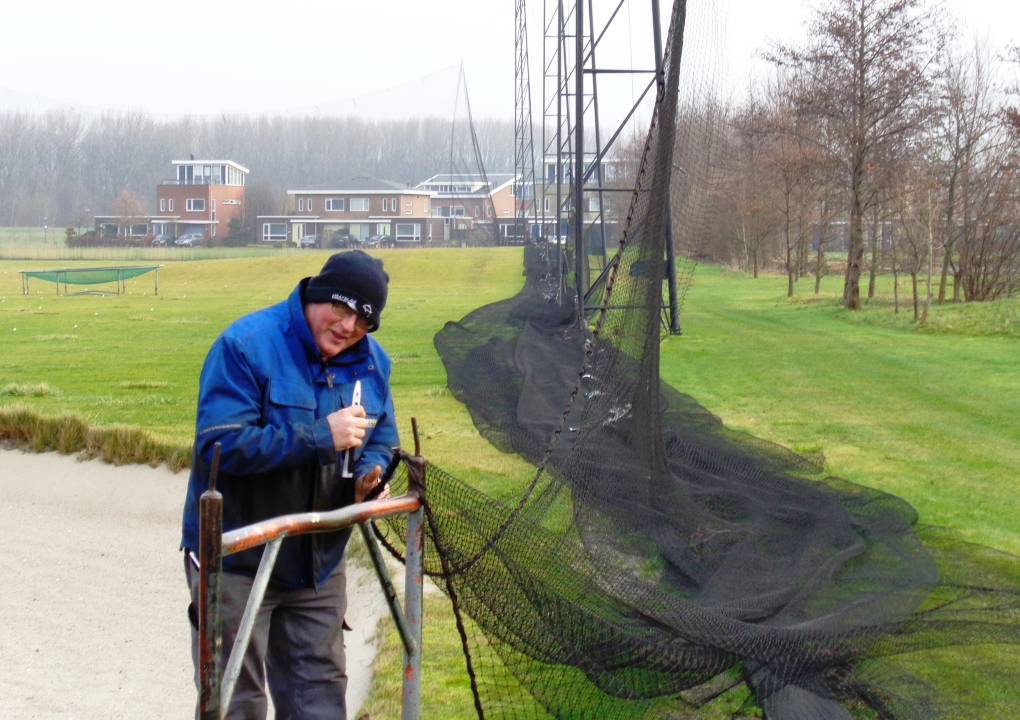 Albert mag alweer een tijdje met pensioen zijn, maar aan beide kanten wordt nog steeds de verbintenis gevoeld. We mogen 'Appien' dan ook nog vaak zien. Af en toe doet Albert nog wel eens een ritje met de vrachtwagen voor ons. Albert bedankt.