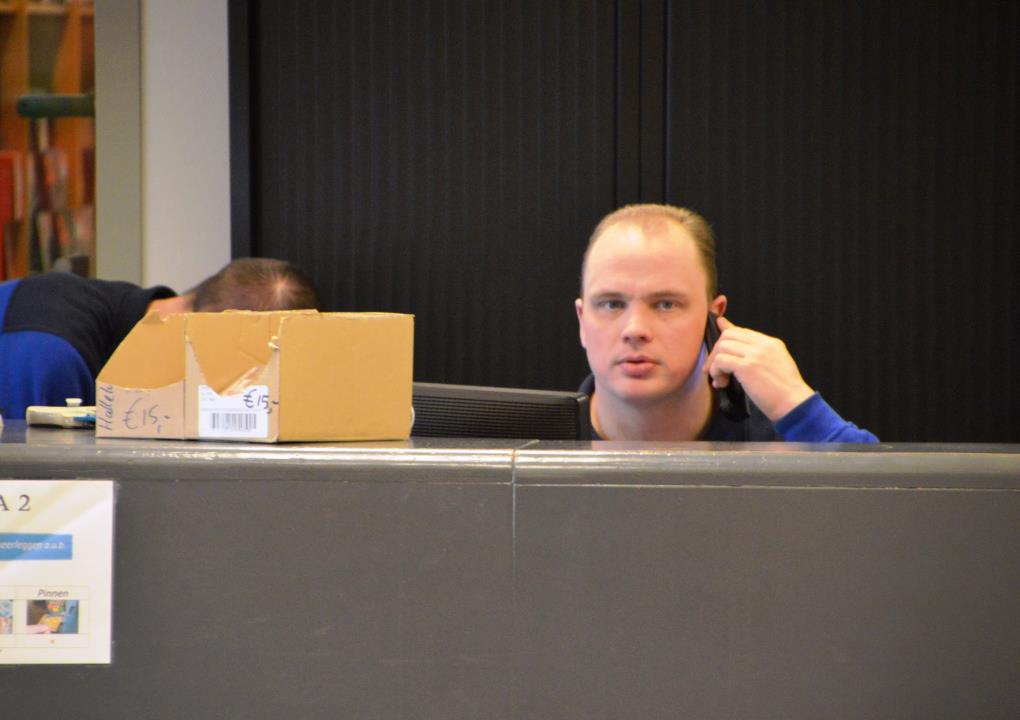 De foto zegt al genoeg. Hein regelt alles tussen in - en verkoop en is een vast contact voor al onze relaties. 